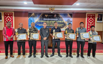 Foto Penganugerahan